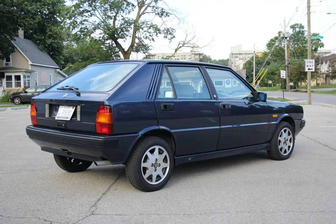 1992 Lancia Delta 1st Gen - Image 11 of 31