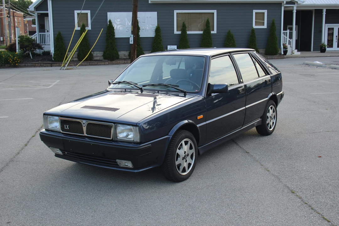 1992 Lancia Delta 1st Gen - Image 2 of 31
