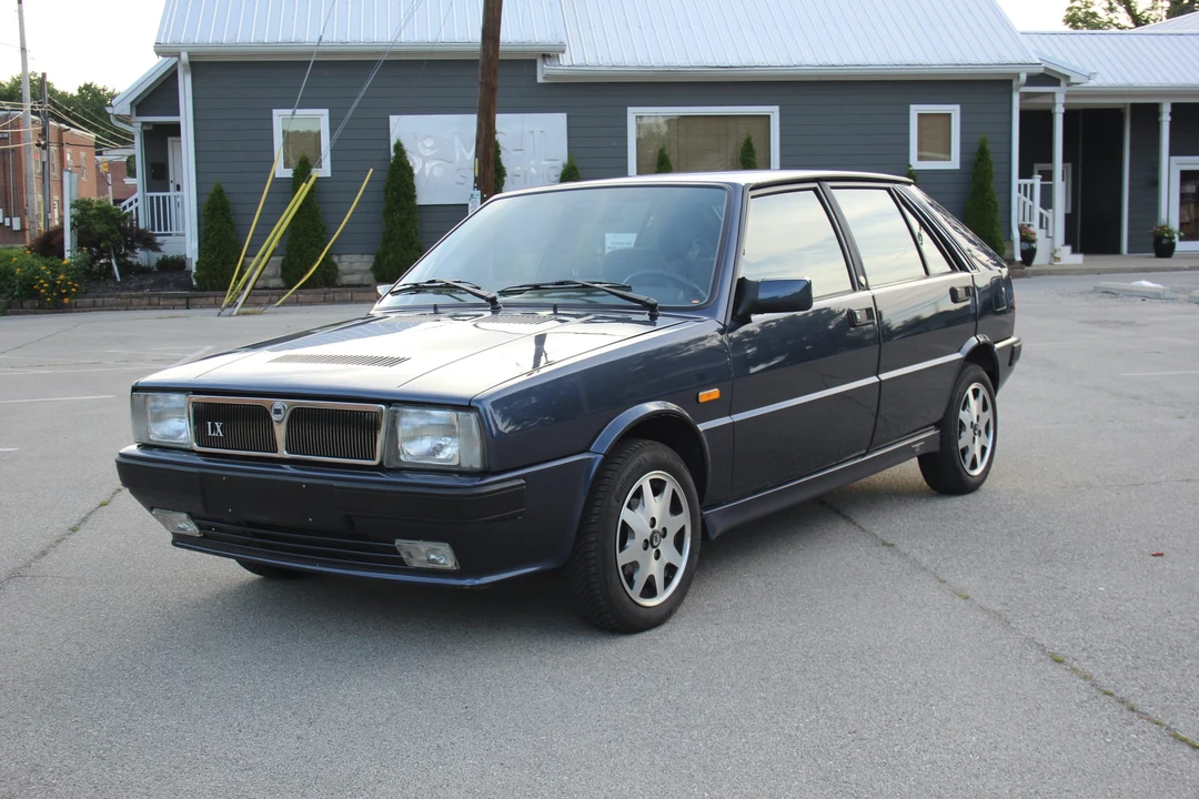 1992 Lancia Delta 1st Gen - Image 3 of 31