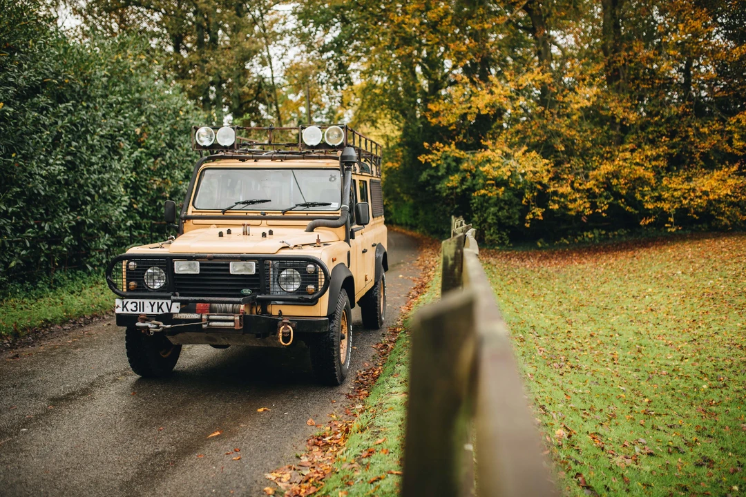 1992 Land Rover Defender 110 - Image 14 of 31