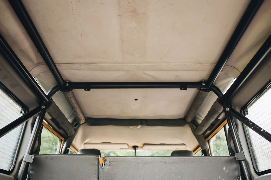 1992 Land Rover Defender 110 - Image 27 of 31