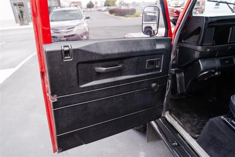 1992 Land Rover Defender 110 - Image 11 of 20