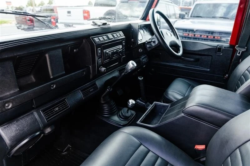 1992 Land Rover Defender 110 - Image 14 of 20