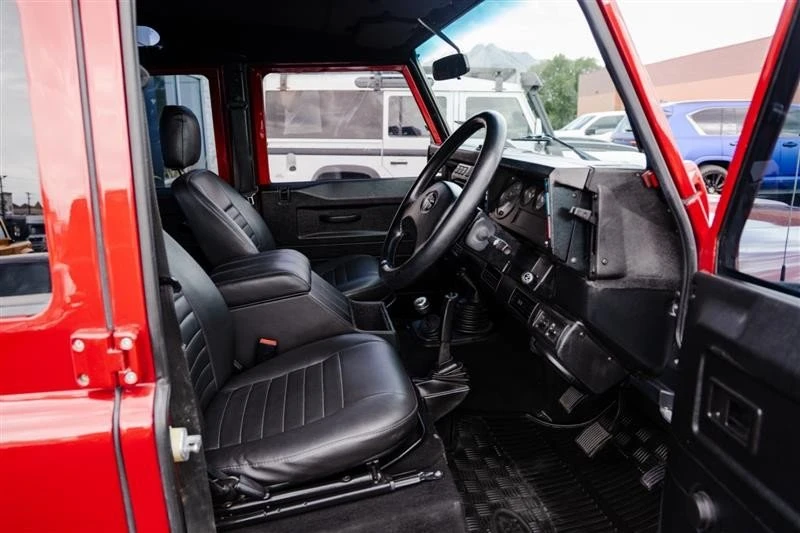 1992 Land Rover Defender 110 - Image 16 of 20