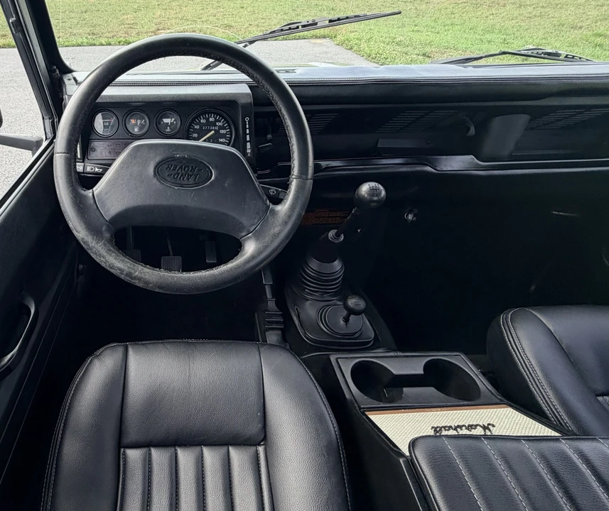 1992 Land Rover Defender - Image 16 of 31