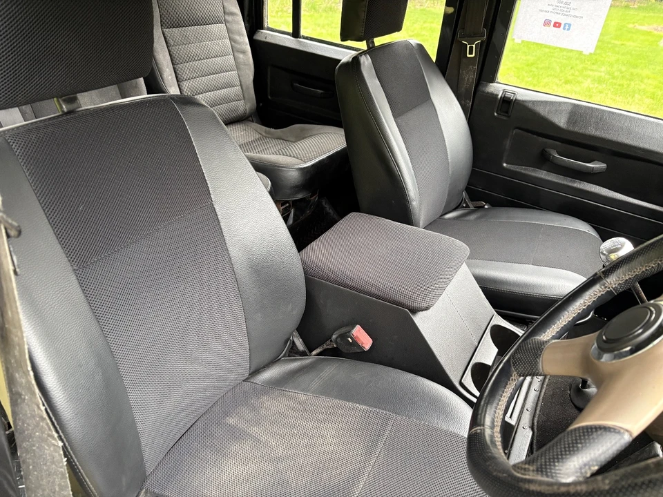 1992 Land Rover Defender - Image 18 of 28