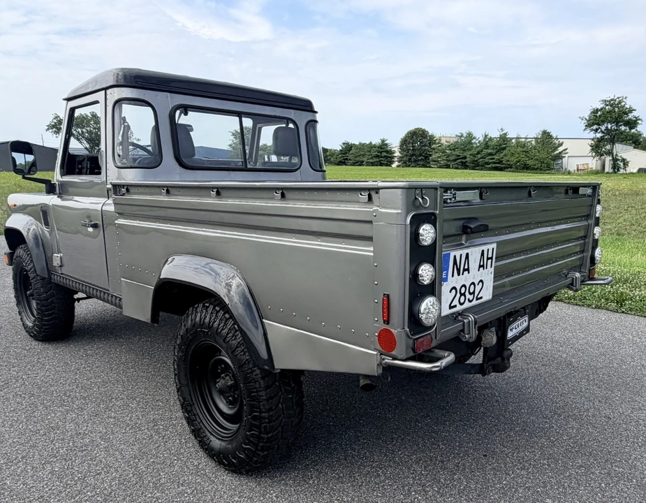 1992 Land Rover Defender - Image 6 of 31