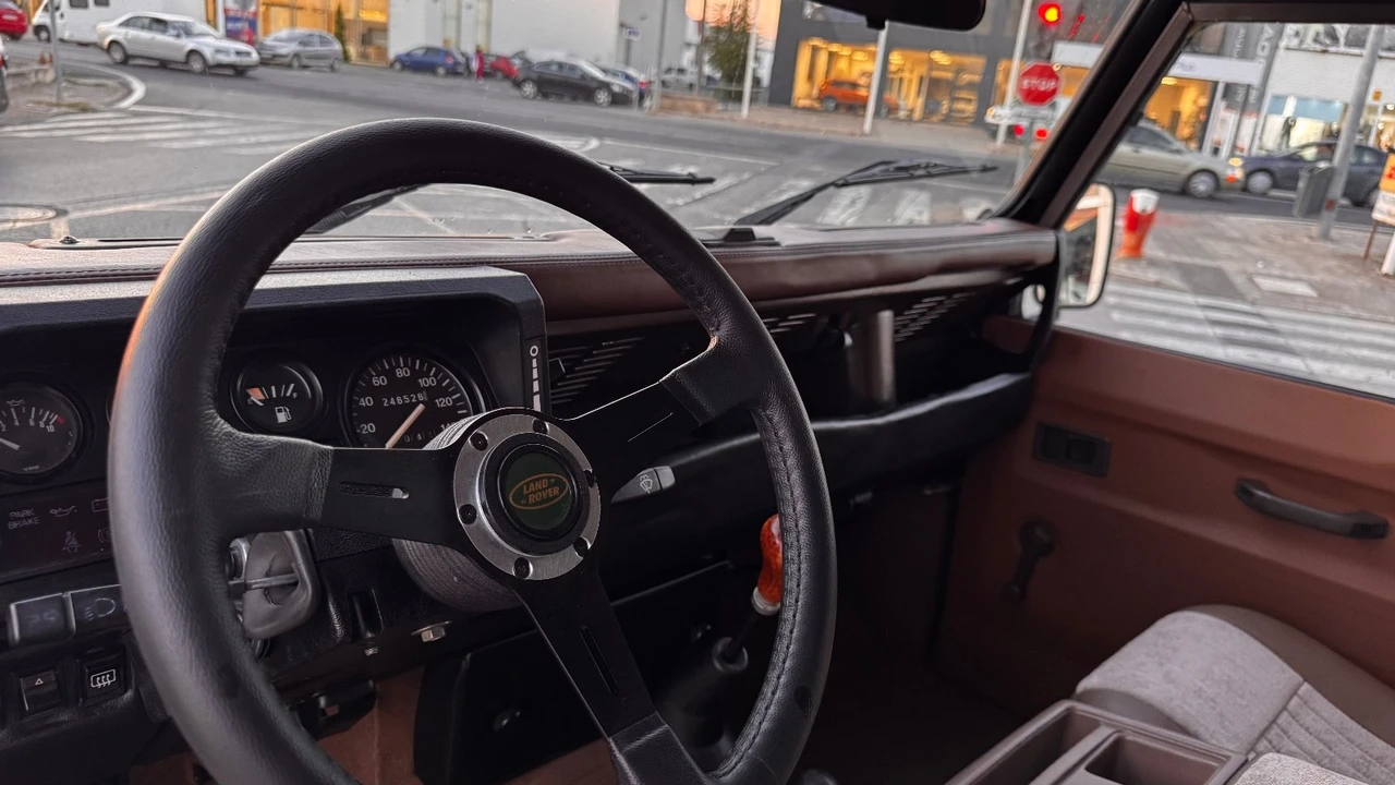 1992 Land Rover Defender 110 - Image 21 of 21