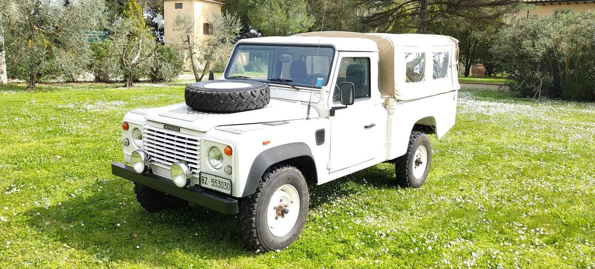 1992 Land Rover Defender 110 - Image 12 of 30