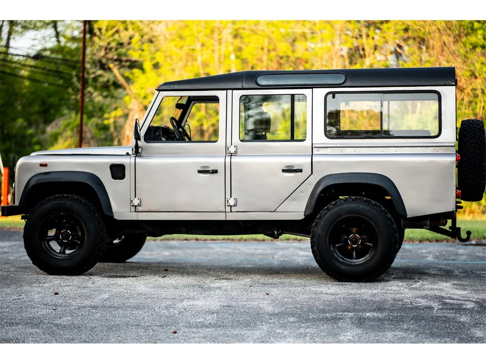 1992 Land Rover Defender 110 - Image 3 of 31