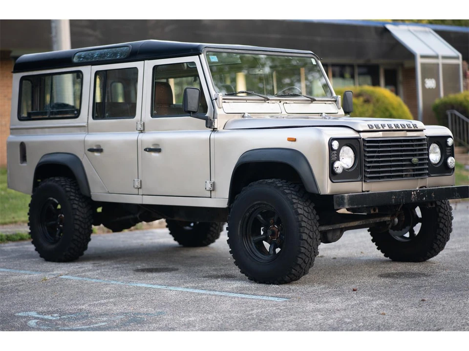 1992 Land Rover Defender 110 - Image 21 of 31