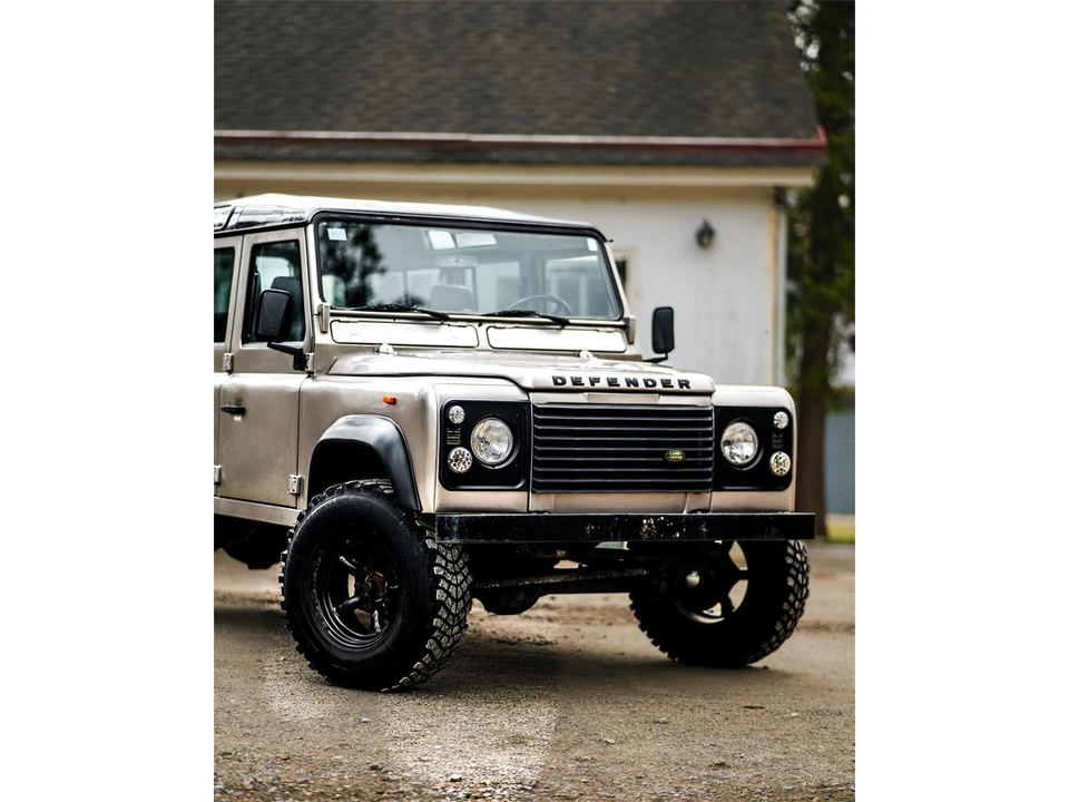 1992 Land Rover Defender 110 - Image 28 of 31