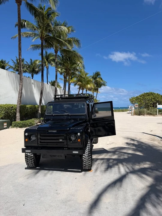 1992 Land Rover Defender 110 - Image 2 of 14