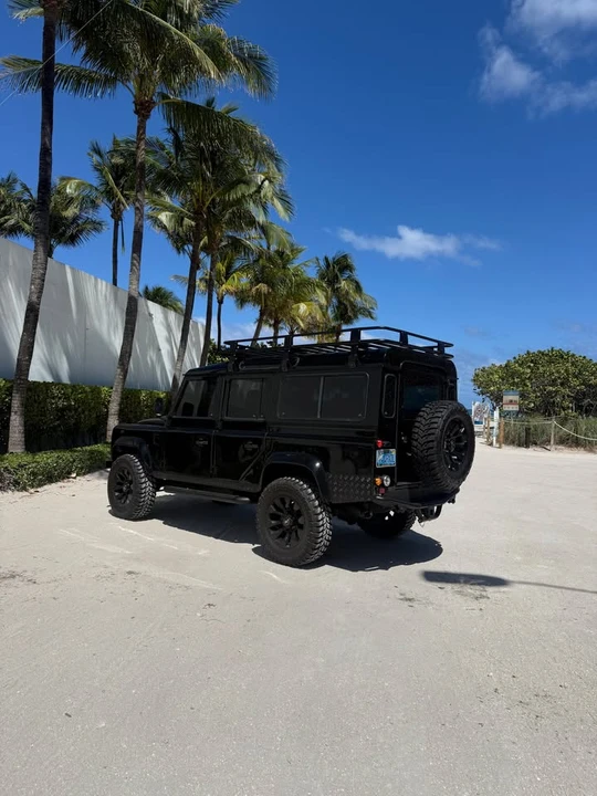 1992 Land Rover Defender 110 - Image 5 of 14