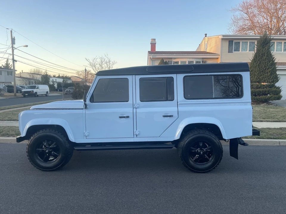 1992 Land Rover Defender 110 - Image 16 of 21