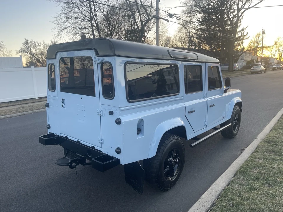 1992 Land Rover Defender 110 - Image 13 of 21