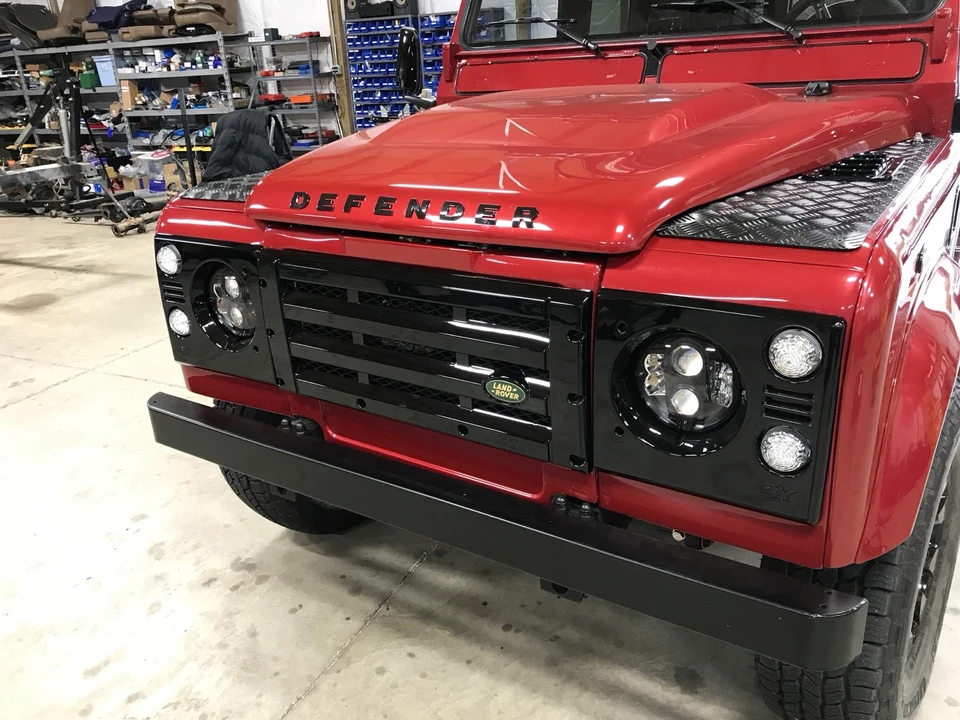 1992 Land Rover Defender 110 - Image 10 of 21