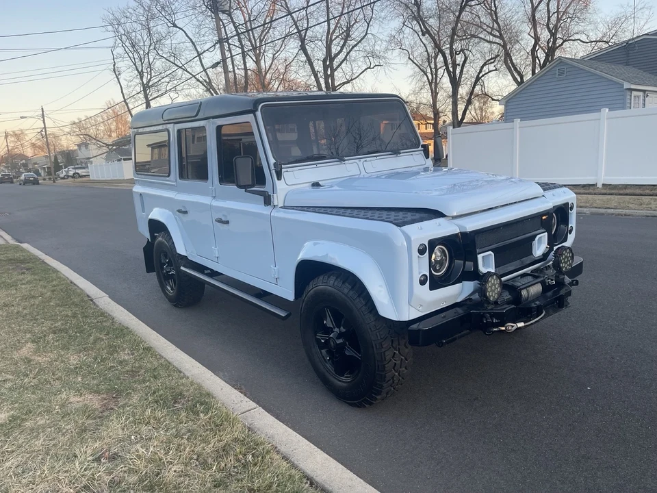 1992 Land Rover Defender 110 - Image 10 of 21