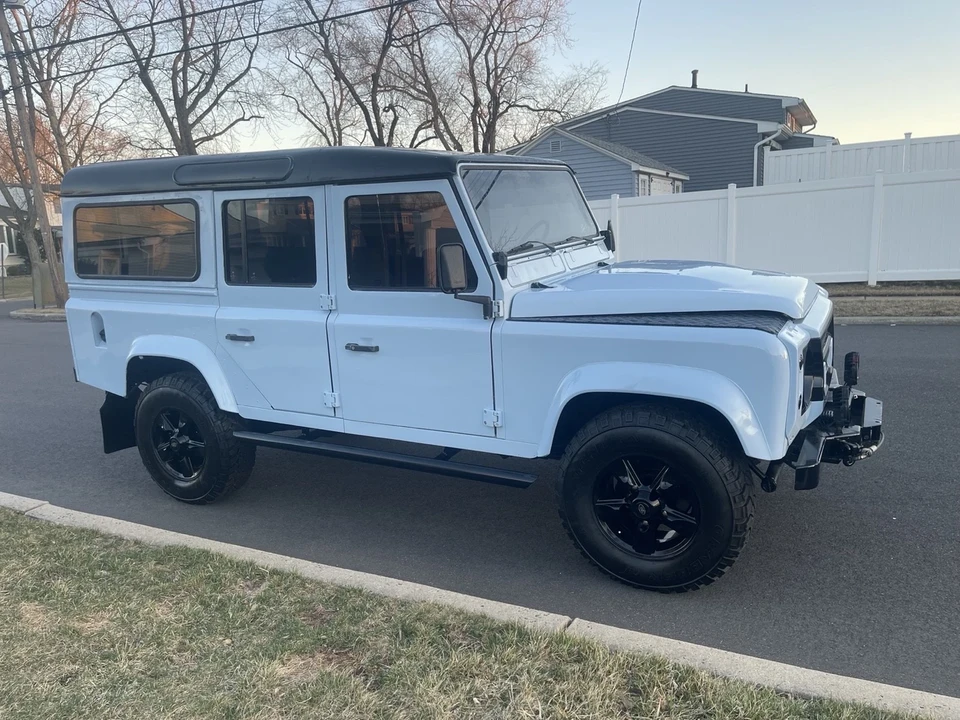 1992 Land Rover Defender 110 - Image 11 of 21