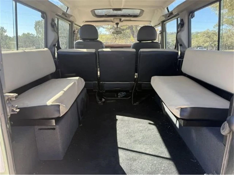1992 Land Rover Defender 110 - Image 2 of 5
