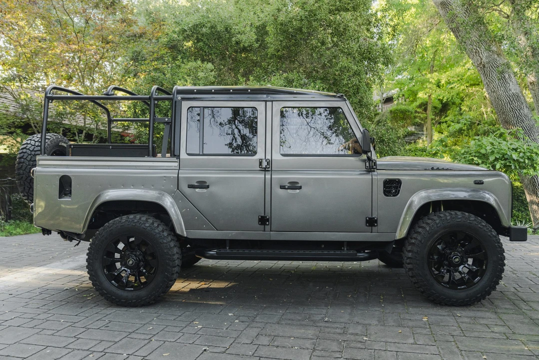 1992 Land Rover Defender 110 - Image 25 of 31