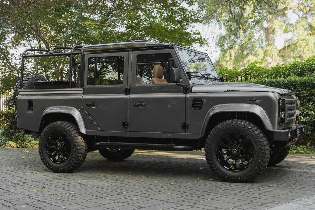 1992 Land Rover Defender 110 - Image 26 of 31