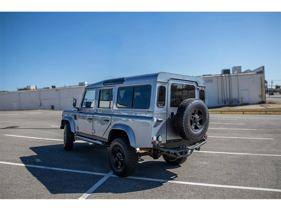 1992 Land Rover Defender 110 - Image 2 of 4