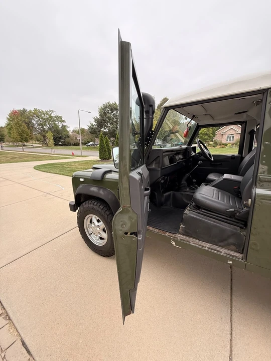 1992 Land Rover Defender 110 - Image 15 of 21