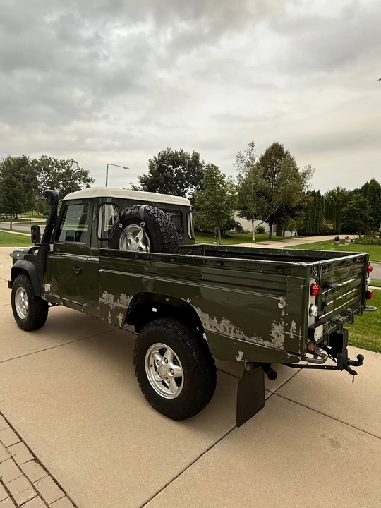 1992 Land Rover Defender 110 - Image 7 of 21