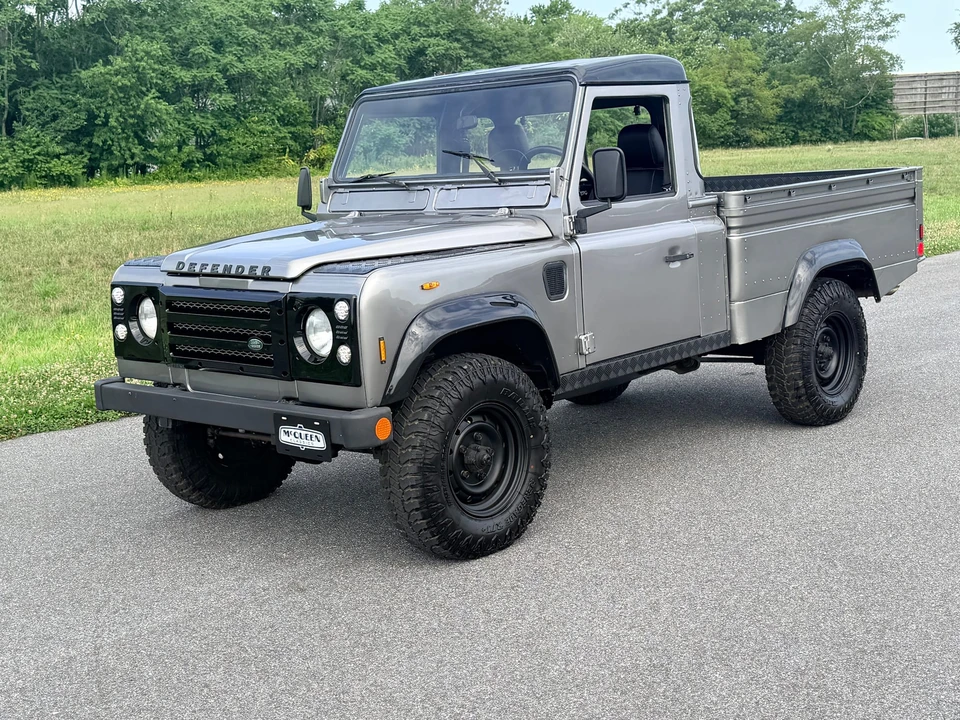 1992 Land Rover Defender 110 - Image 7 of 31
