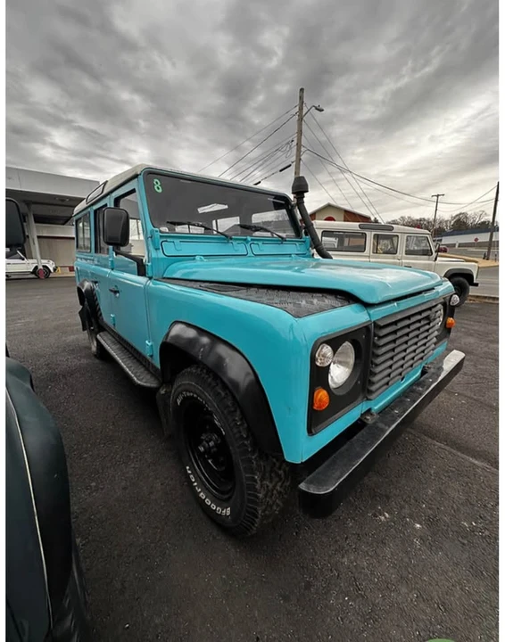 1992 Land Rover Defender 110 - Image 3 of 18