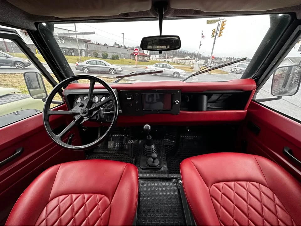 1992 Land Rover Defender 110 - Image 16 of 18