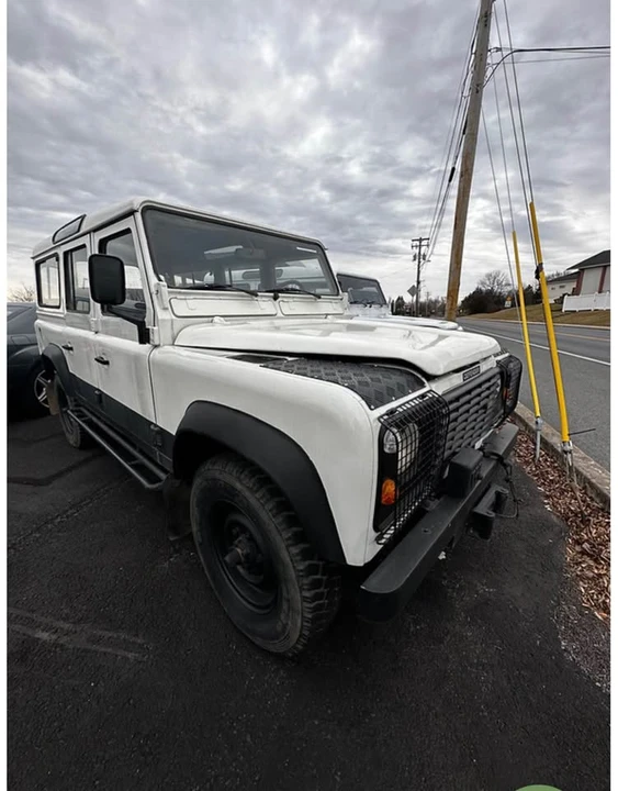 1992 Land Rover Defender 110 - Image 7 of 18