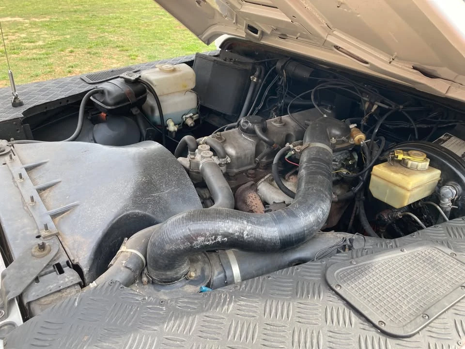 1992 Land Rover Defender 110 - Image 8 of 15