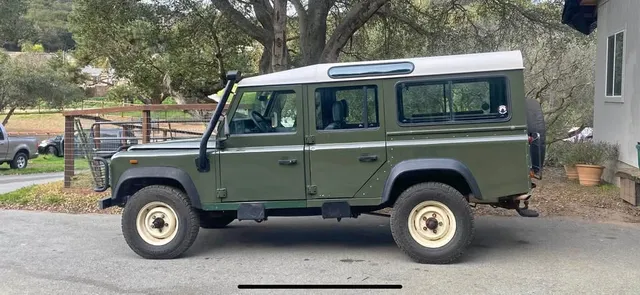 1992 Land Rover Defender 110 S Sport Utility 4D