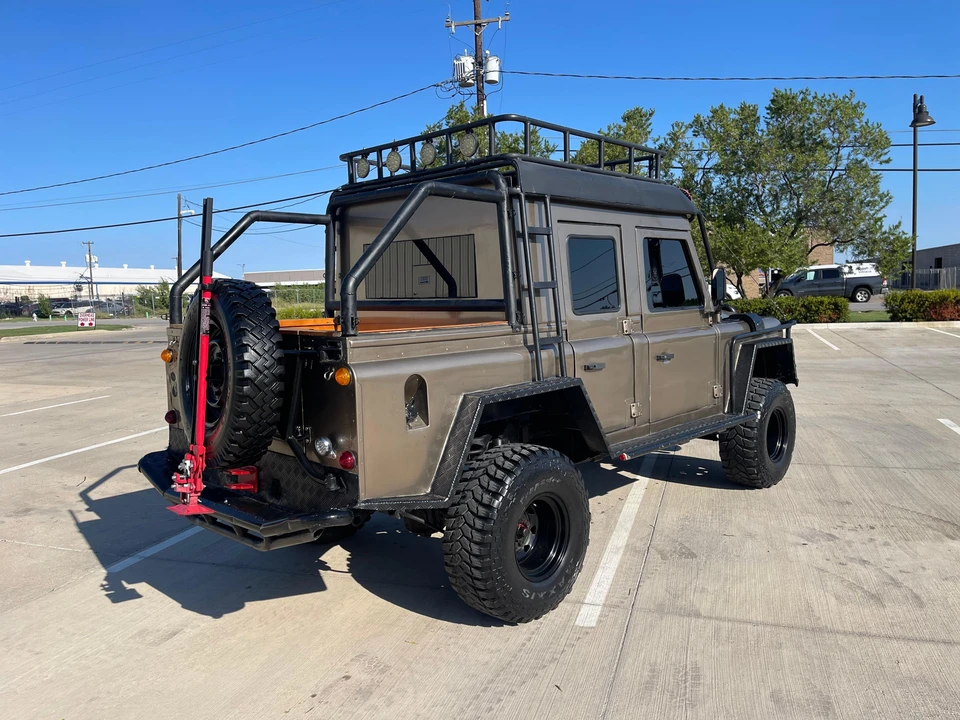 1992 Land Rover Defender 110 - Image 24 of 31