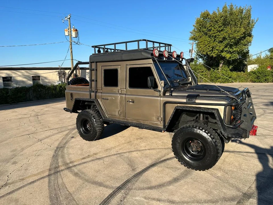 1992 Land Rover Defender 110 - Image 29 of 31