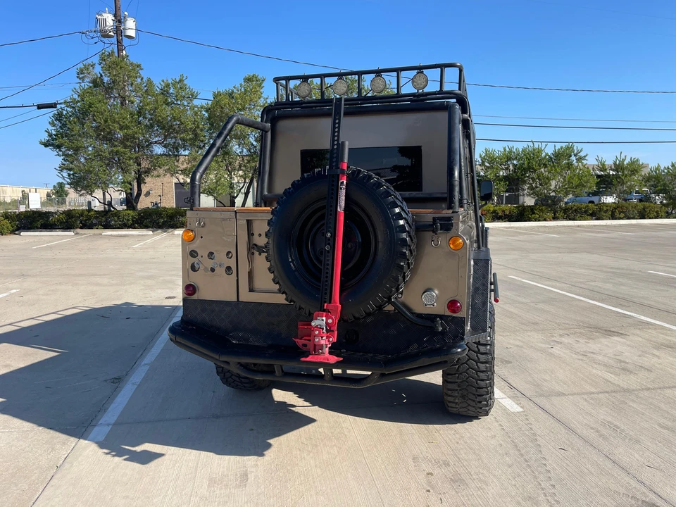 1992 Land Rover Defender 110 - Image 20 of 31