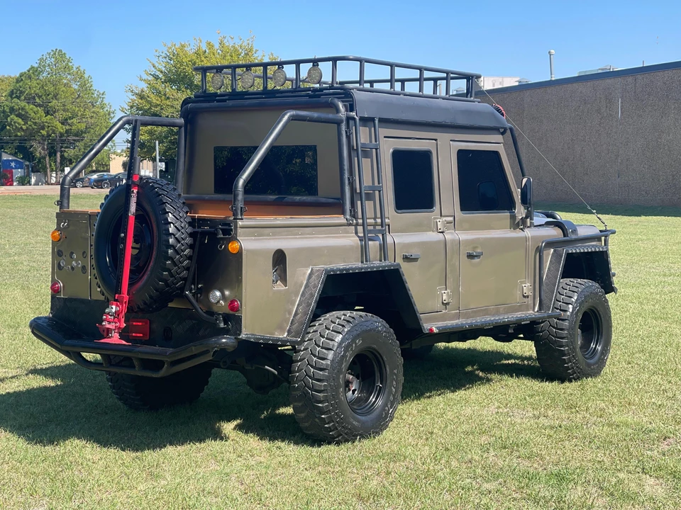1992 Land Rover Defender 110 - Image 25 of 31