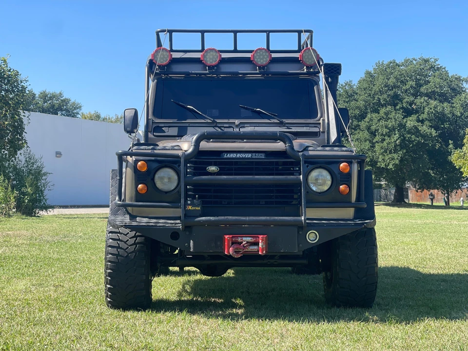 1992 Land Rover Defender 110 - Image 7 of 31