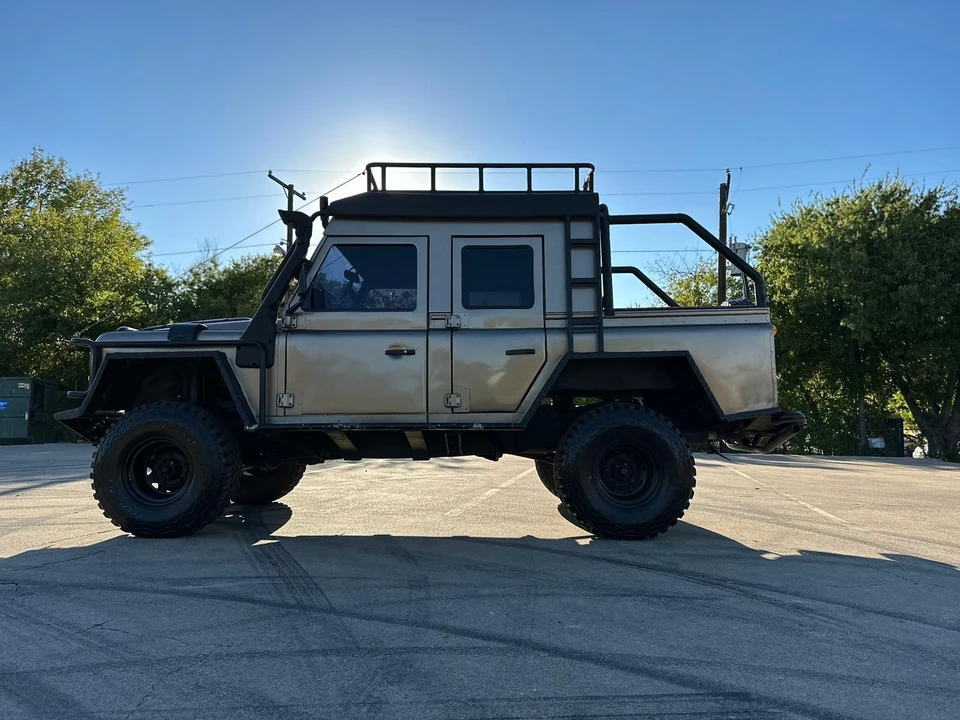 1992 Land Rover Defender 110 - Image 15 of 31