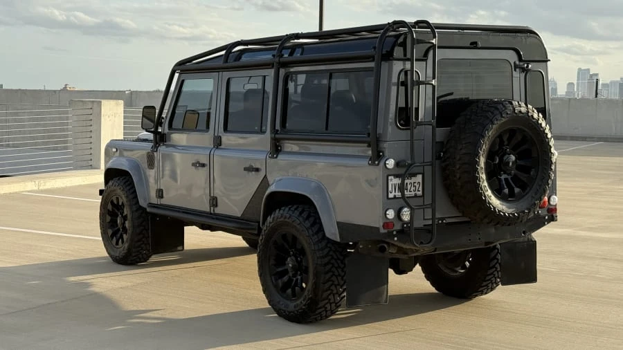 1992 Land Rover Defender 110 - Image 9 of 30