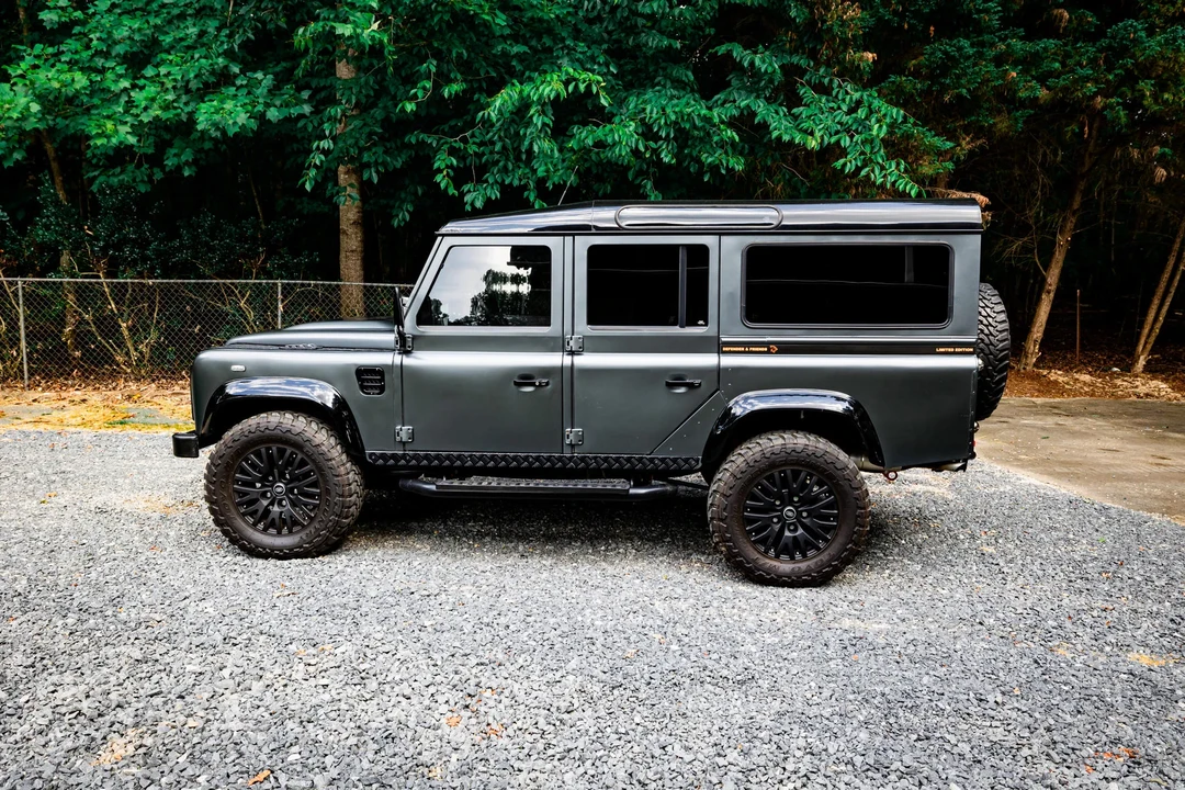 1992 Land Rover Defender 110 - Image 28 of 31