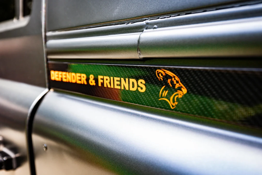 1992 Land Rover Defender 110 - Image 4 of 31
