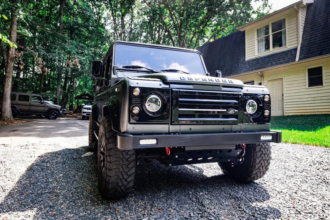 1992 Land Rover Defender 110 - Image 11 of 31