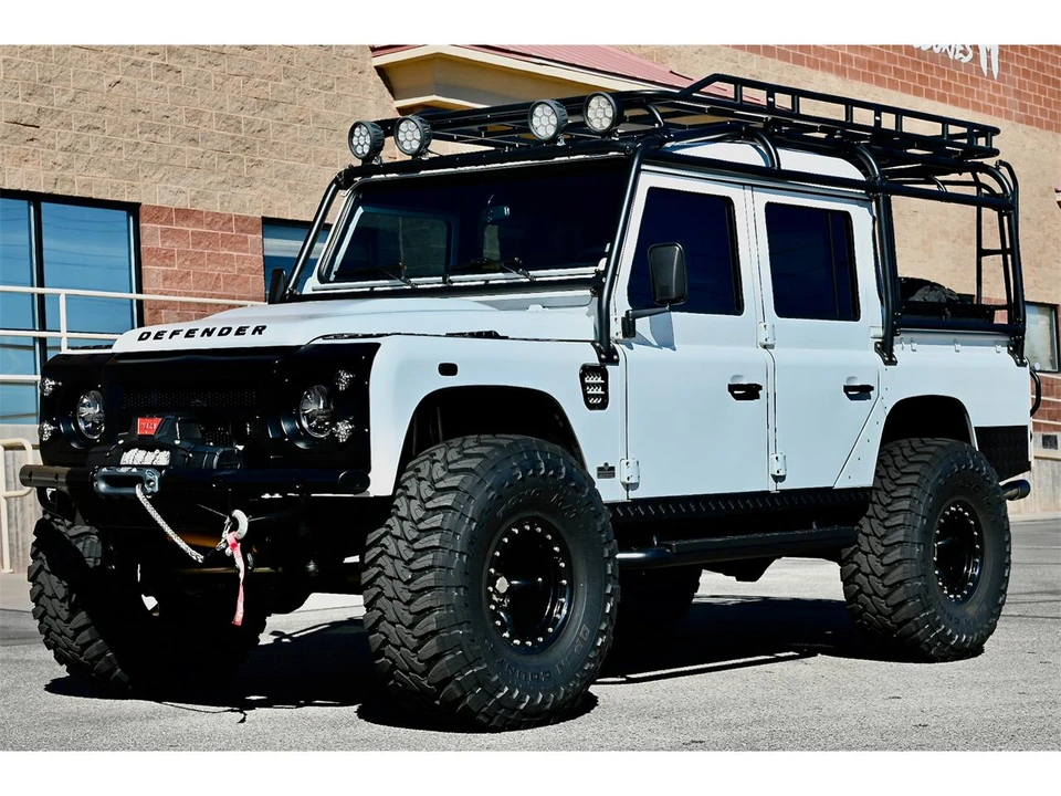 1992 Land Rover Defender 110 - Image 5 of 31