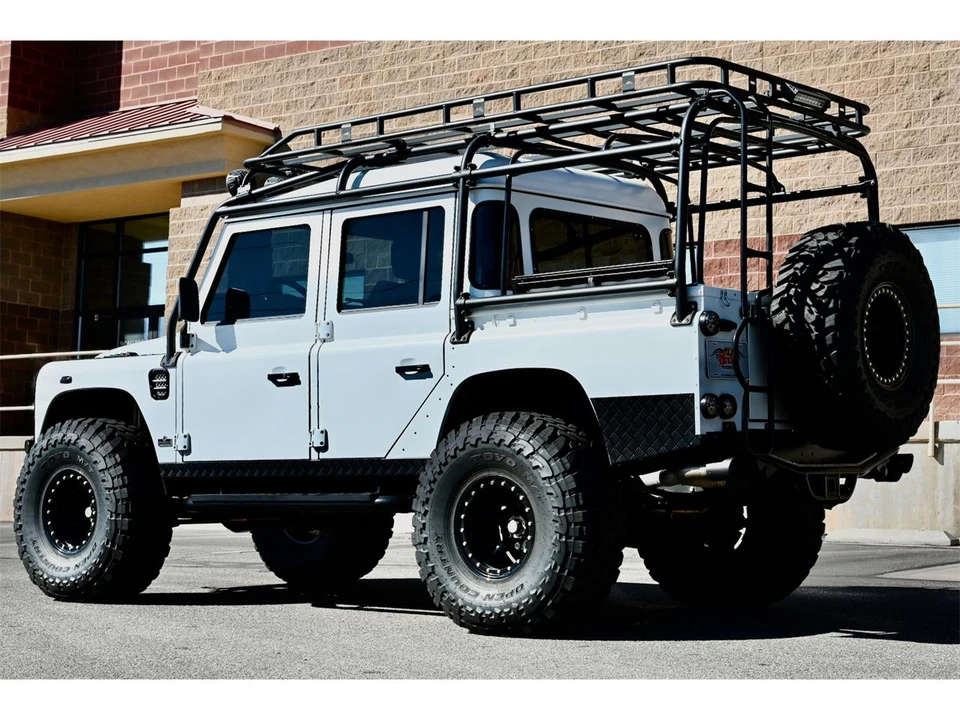 1992 Land Rover Defender 110 - Image 10 of 31