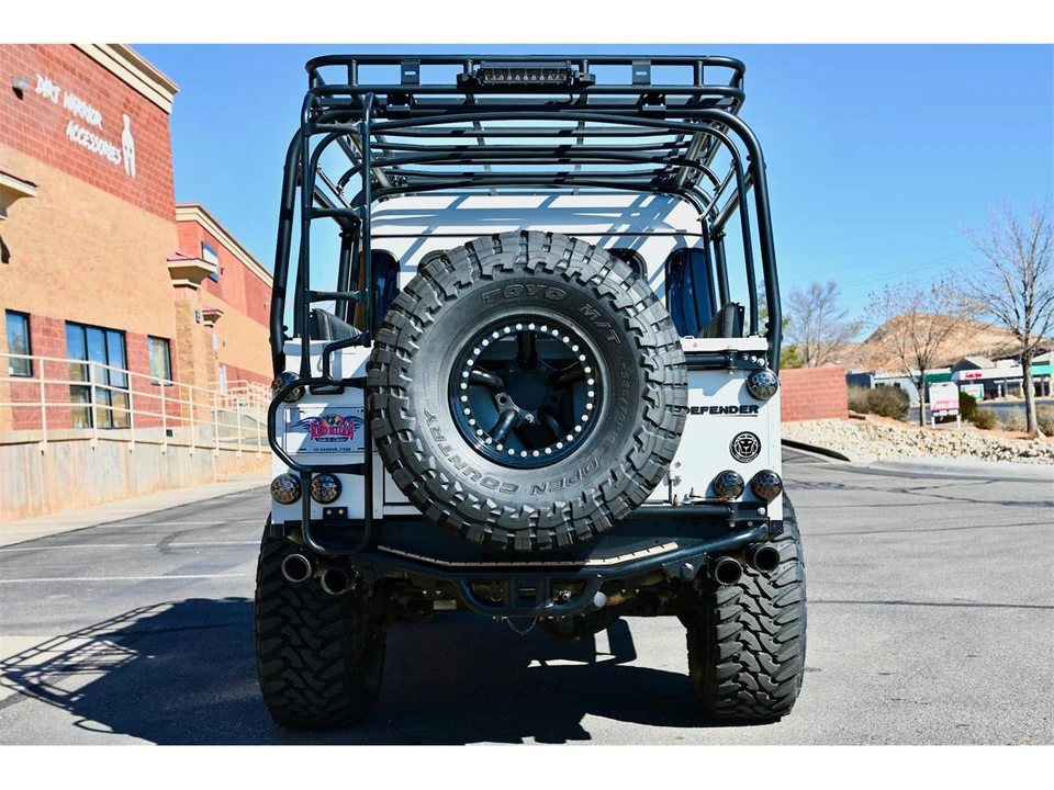 1992 Land Rover Defender 110 - Image 13 of 31