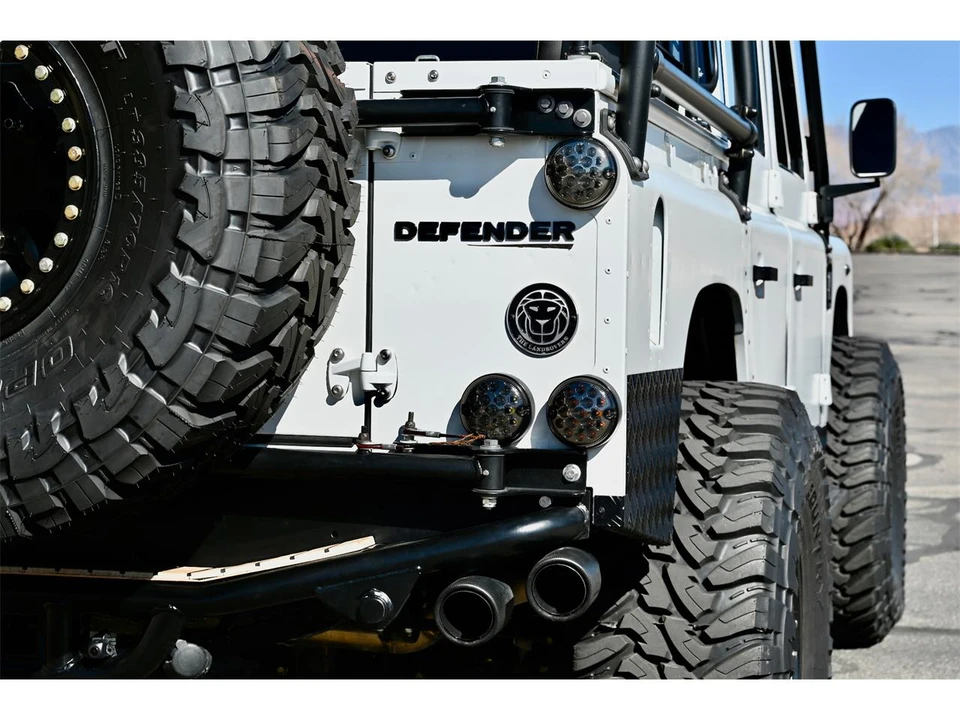 1992 Land Rover Defender 110 - Image 15 of 31
