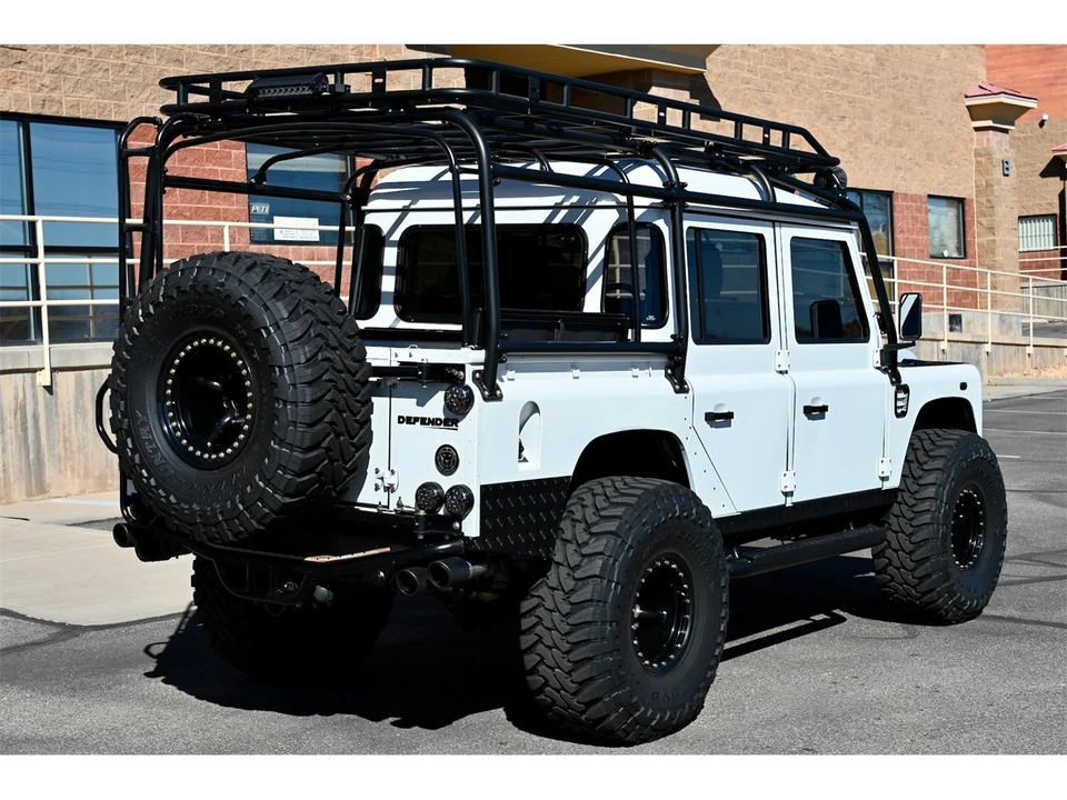 1992 Land Rover Defender 110 - Image 20 of 31